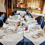 Royal Hotel-restaurant Bonhomme Hotel 3*