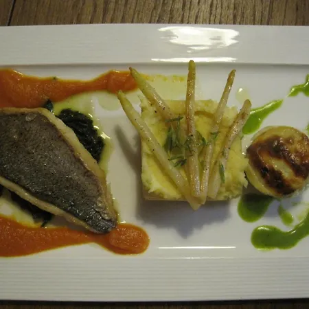 Hotel Royal Hotel-restaurant Bonhomme 3*